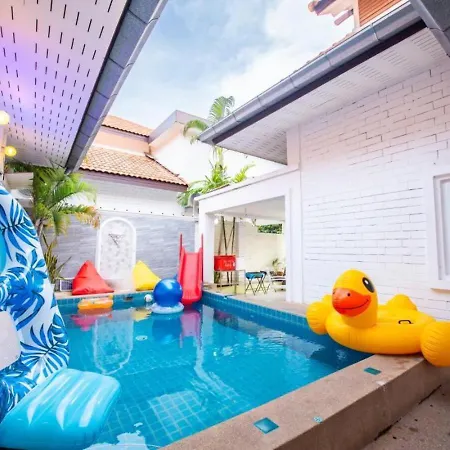 Happy N Joy Pool Villa Pattaya Exterior photo