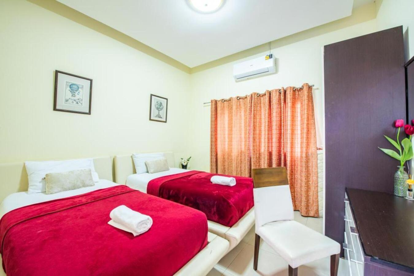 Pool Villa Near Jomtien Beach On Thep Prasit Road *