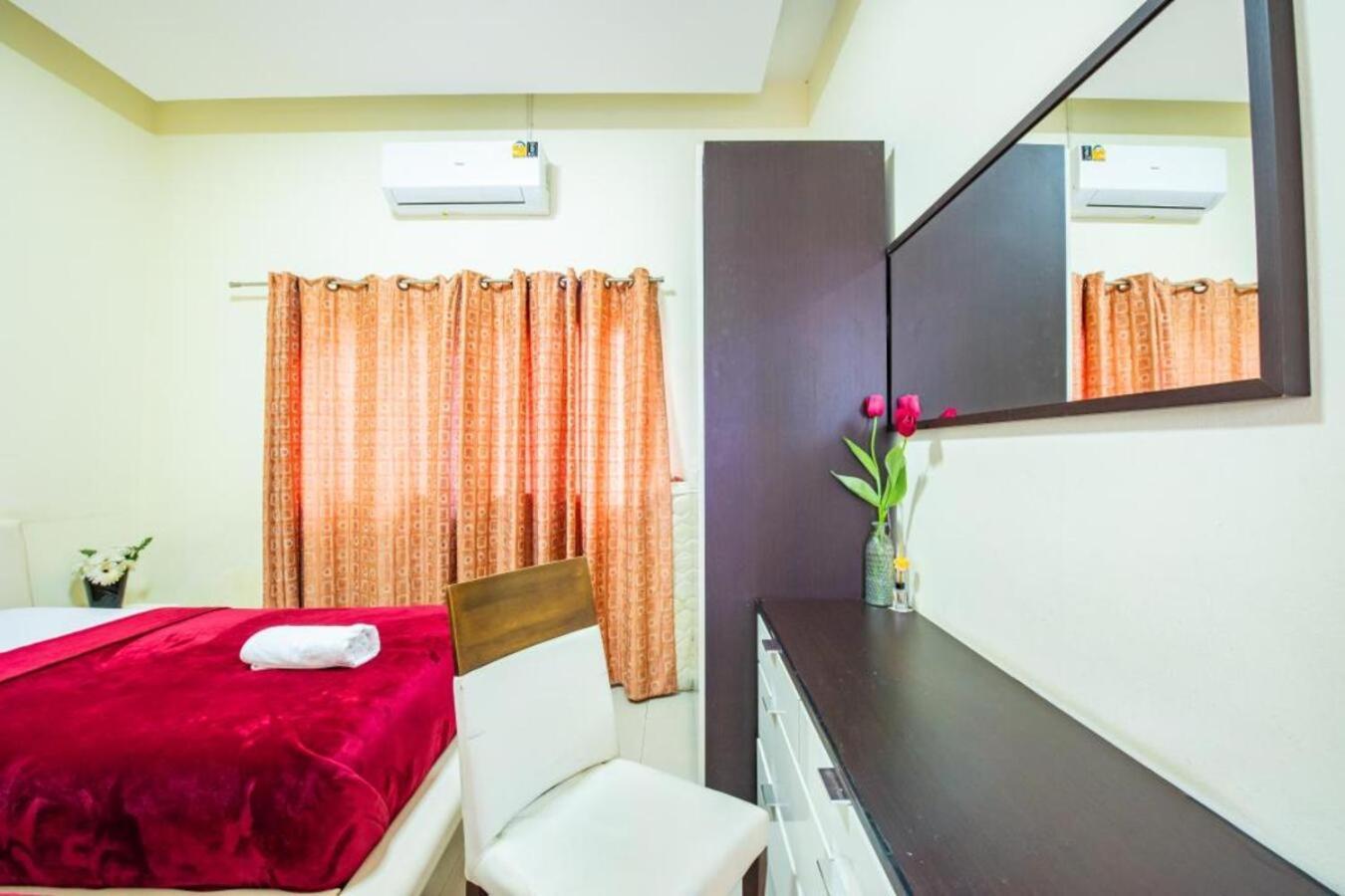 Pool Villa Near Jomtien Beach On Thep Prasit Road