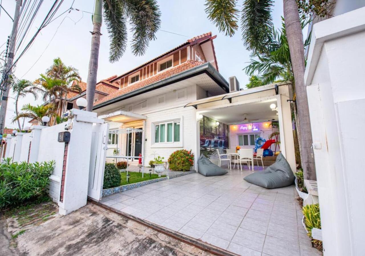 וילה Pool Villa Near Jomtien Beach On Thep Prasit Road *