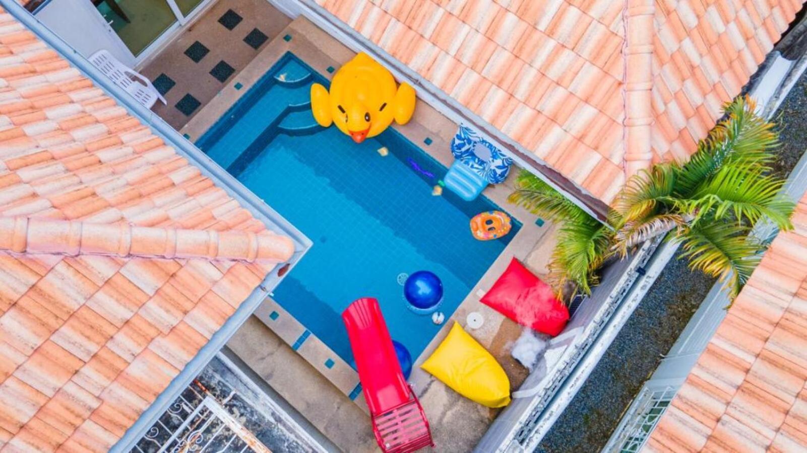 Happy N Joy Pool Villa Pattaya