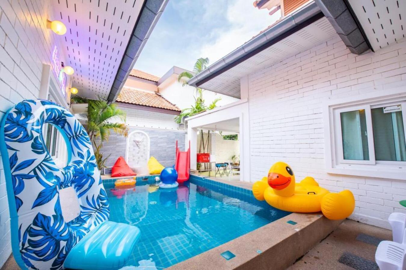 Villa Happy N Joy Pool